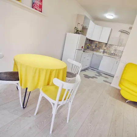 Apartament Литературная Улица Апартаменты